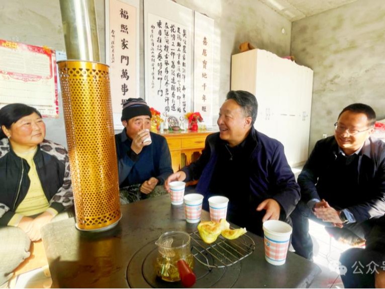 贺岁送温暖 慰问递真情——甘肃金控集团组织开展春节前走访慰问活动